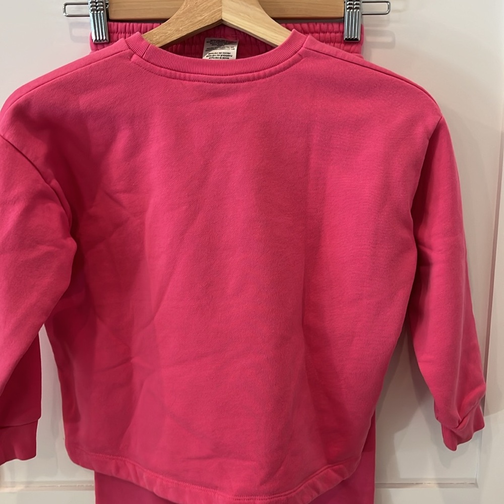 Excellent condition girls bright pink Adidas sweatsuit. Sz 6x - Picture 6 of 6